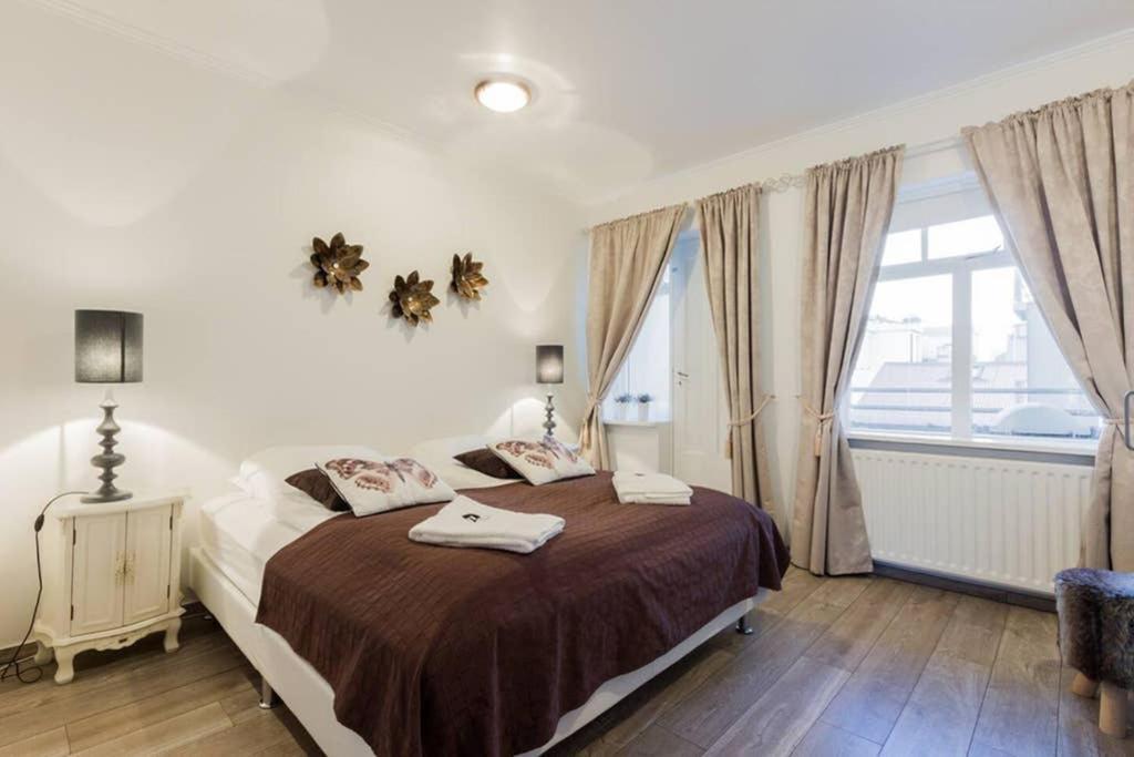 Superb Central Location, No Car Needed - Spacious Akureyri Exteriör bild